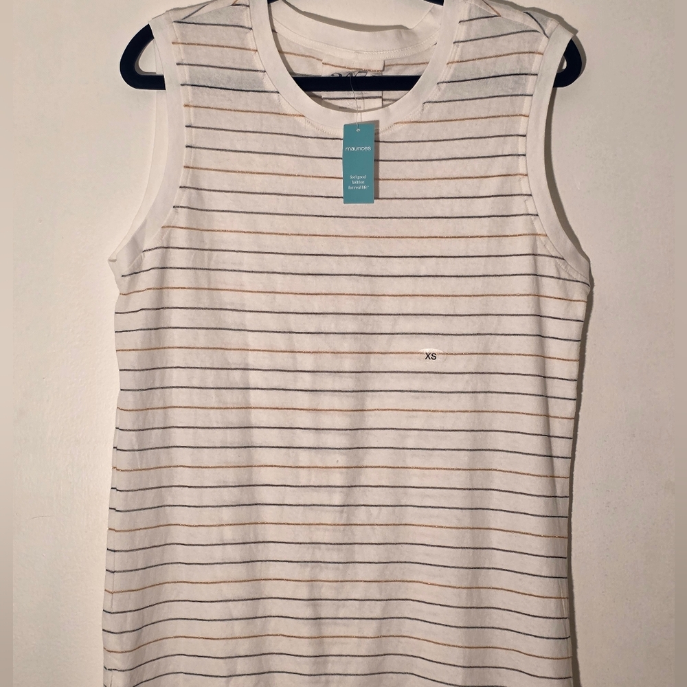 $10 FLASH SALE!! Women's White Sleeveless Muscle Tee with Boxy Relaxed Fit